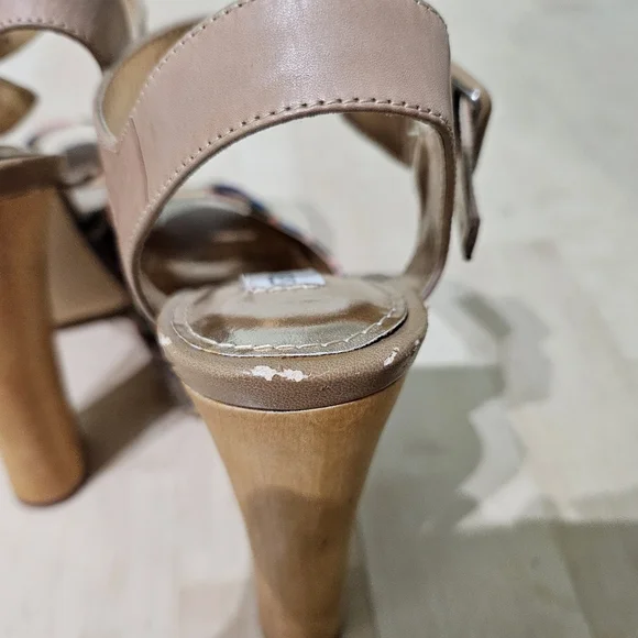 Steve Madden Jillyy-F Platform HeelsFloral & Glitter Block Sandal size 6 - Picture 9 of 10